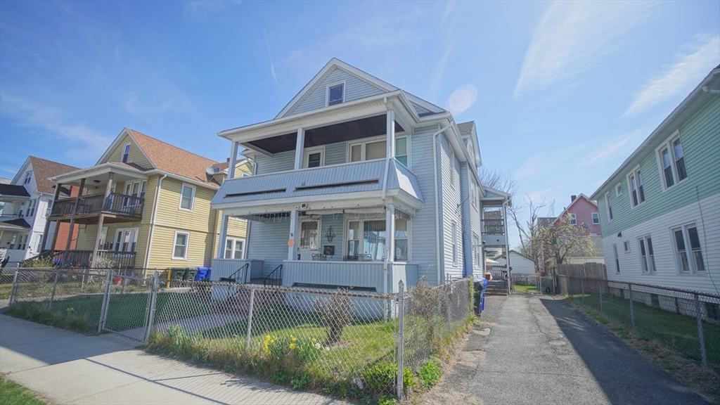 105 Malden St