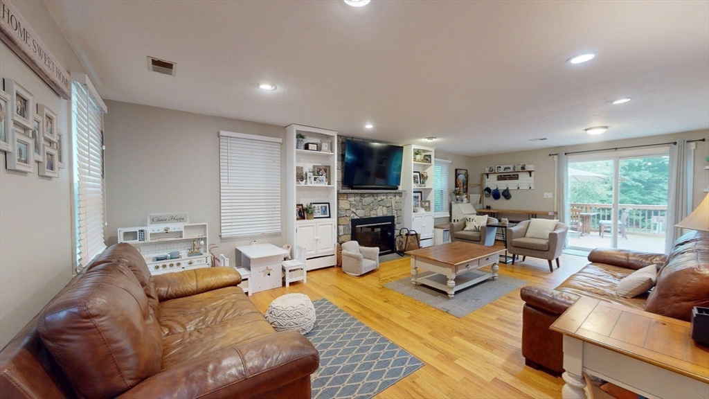 147 Summer St