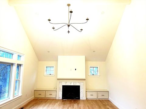 41 Winter St Reading MA 01867