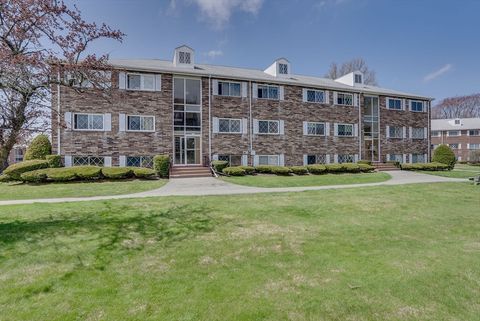 7 Fernview Ave 7 North Andover MA 01845