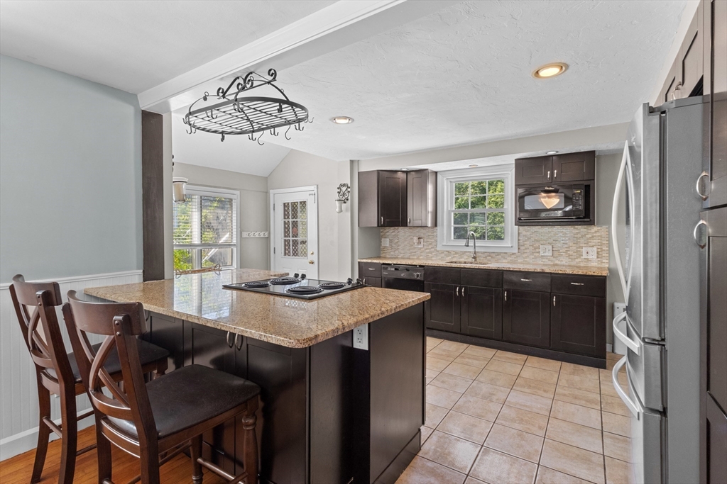12 Rockland Road Ct