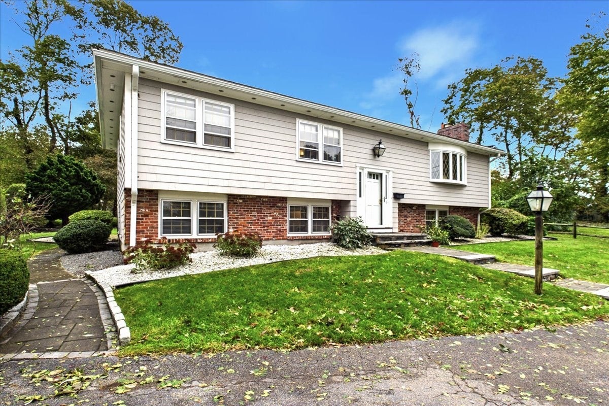 Photo of 36 Christine Terrace, Weymouth, MA