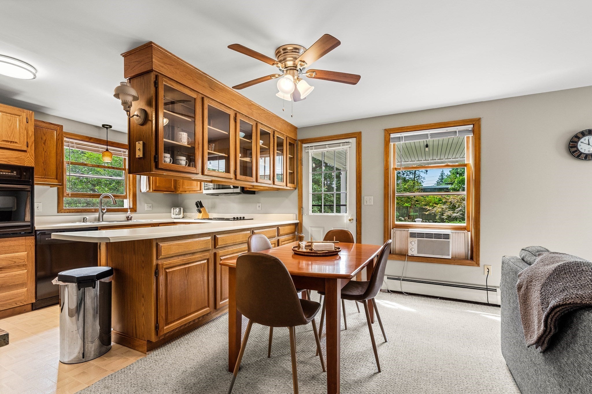90 Village St, Marblehead, MA Photo #22