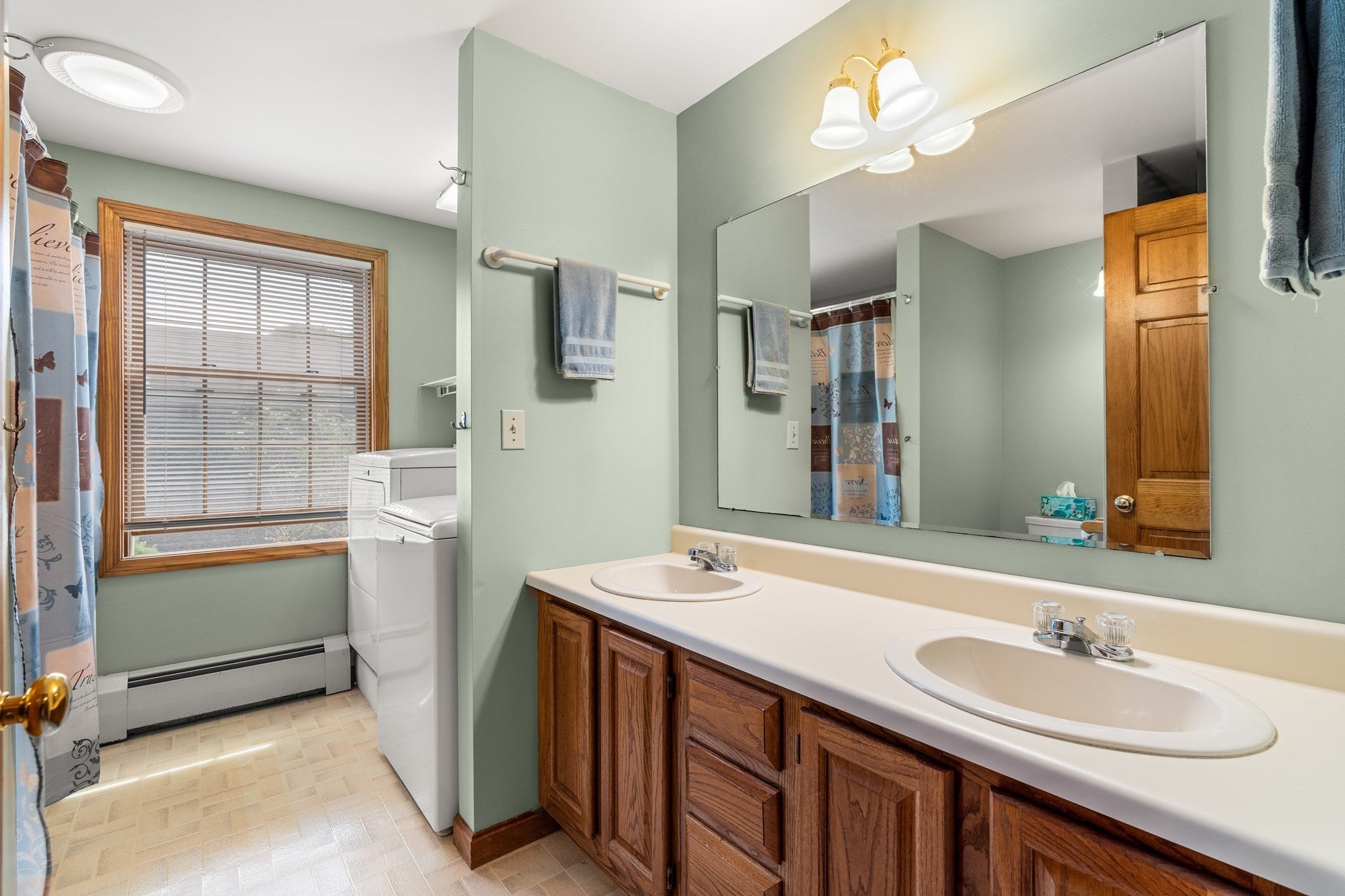 90 Village St, Marblehead, MA Photo #26