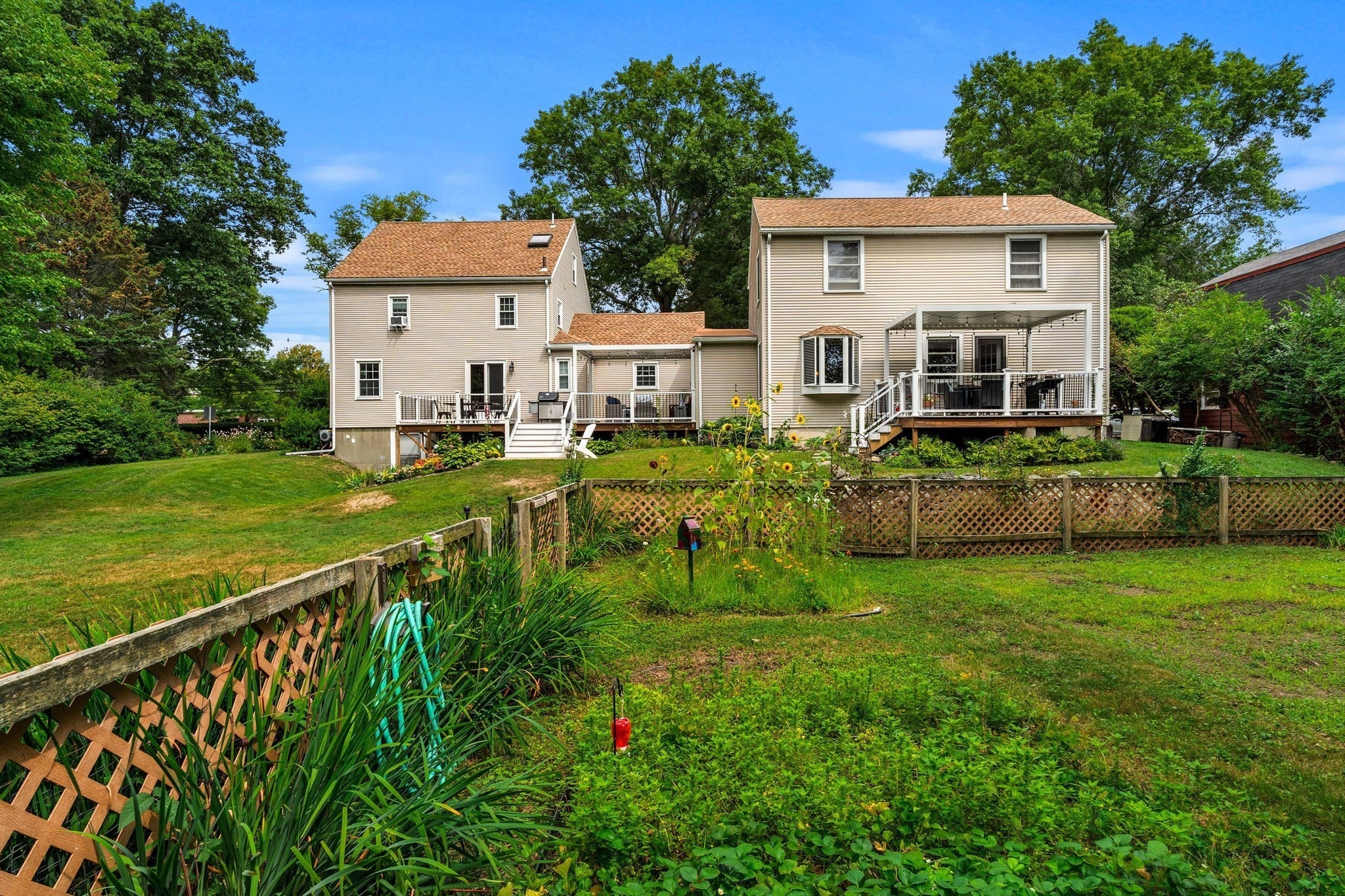 90 Village St, Marblehead, MA Photo #34