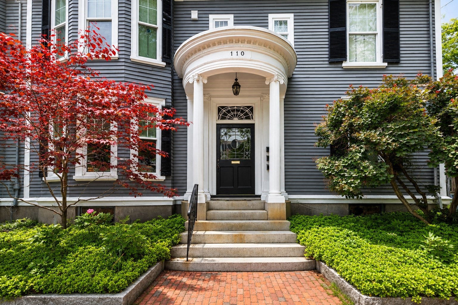 110 High St 3