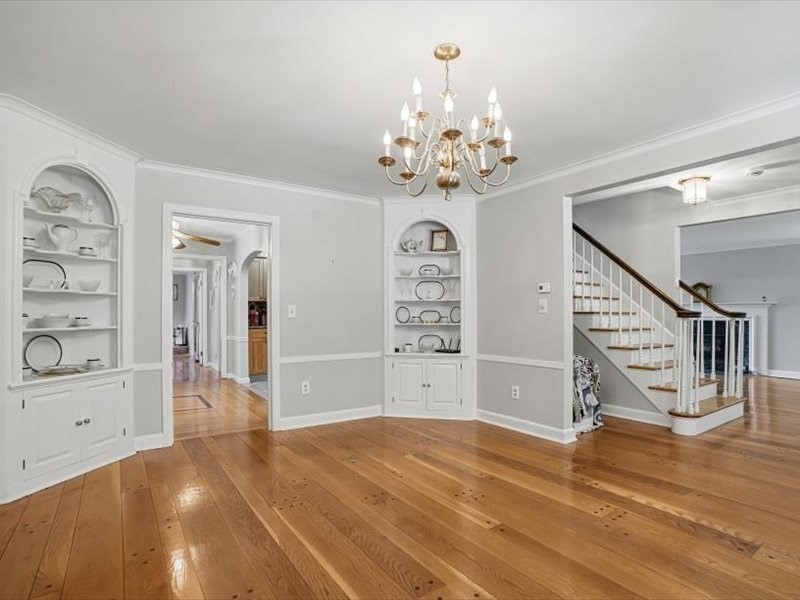 189 Holden St