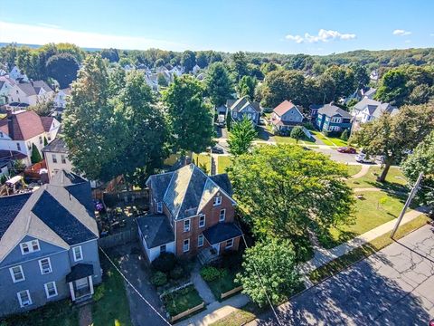 44 Laurel Street Holyoke MA 01040