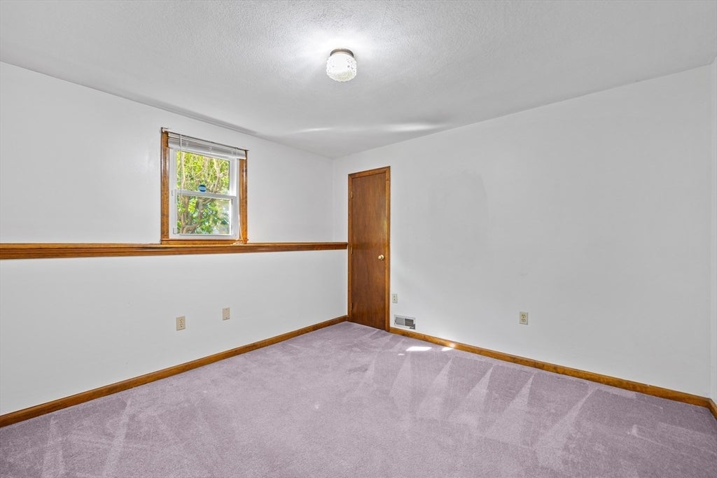 129 Forest St, Franklin, MA, 129 Forest St, Franklin, MA Photo #14