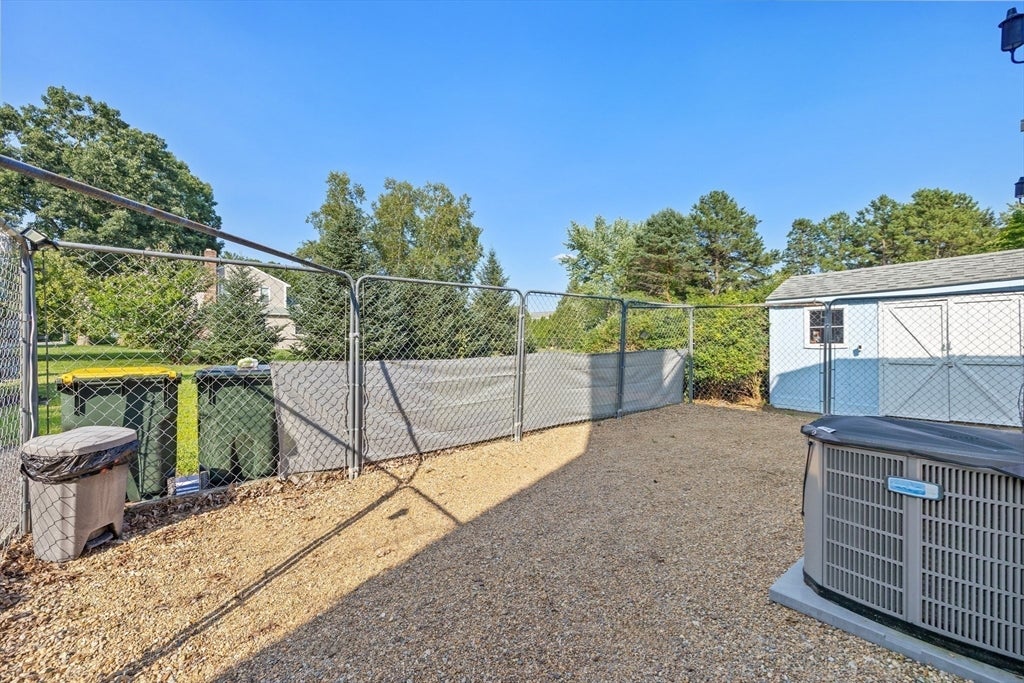 129 Forest St, Franklin, MA, 129 Forest St, Franklin, MA Photo #21