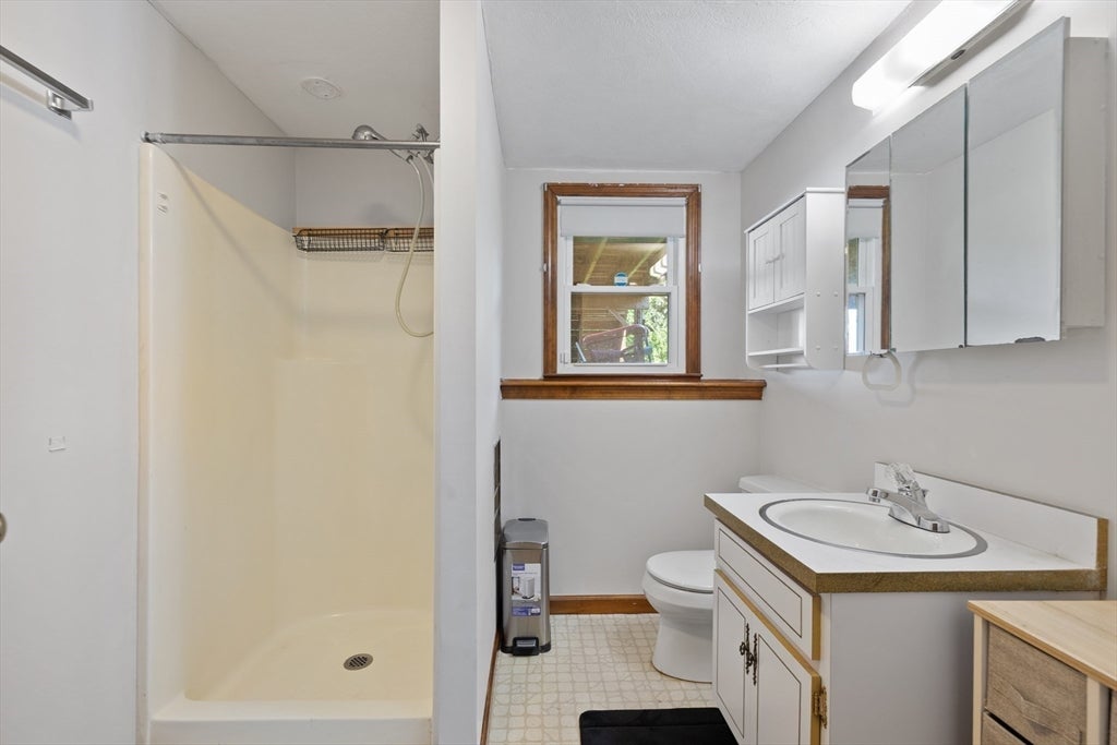 129 Forest St, Franklin, MA, 129 Forest St, Franklin, MA Photo #18