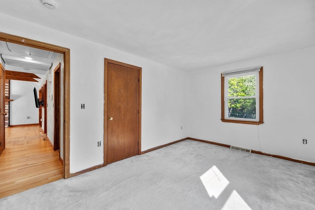 129 Forest St, Franklin, MA, 129 Forest St, Franklin, MA Photo #11