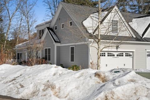Photo of 5 N. Pond Way #28, Hopkinton, MA 01748 (MLS # 73483509)