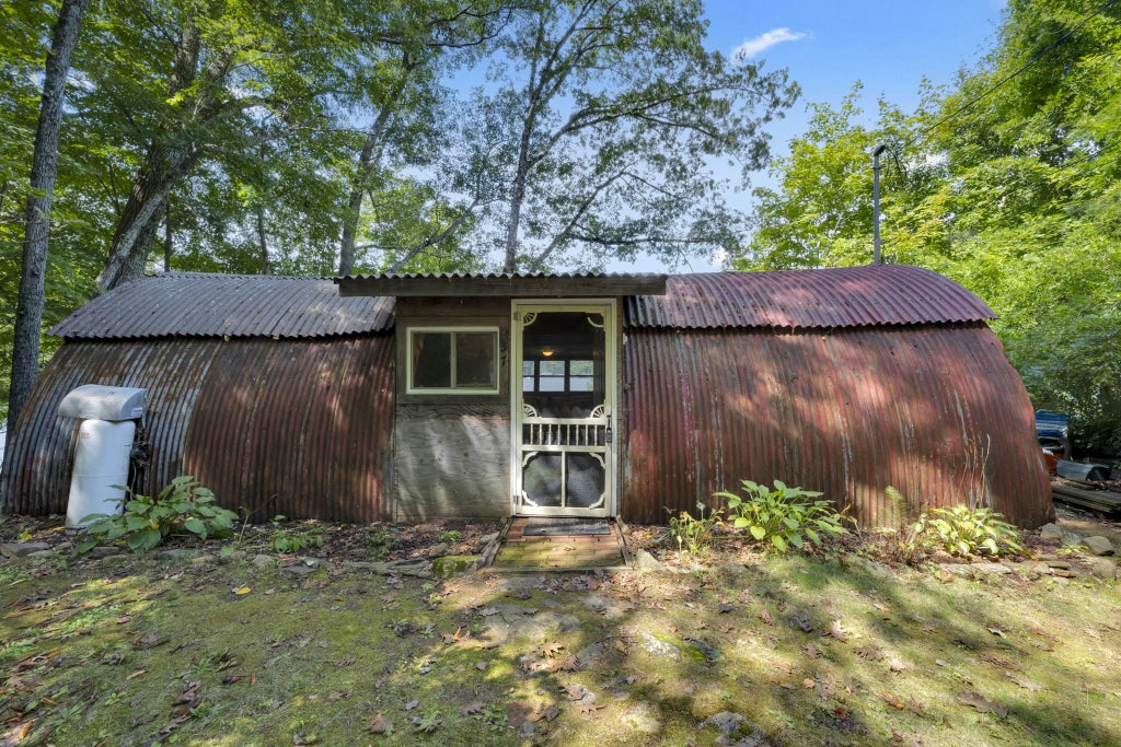 Photo of 37 Vinton Rd, Holland, MA 01521 (MLS # 73576098)
