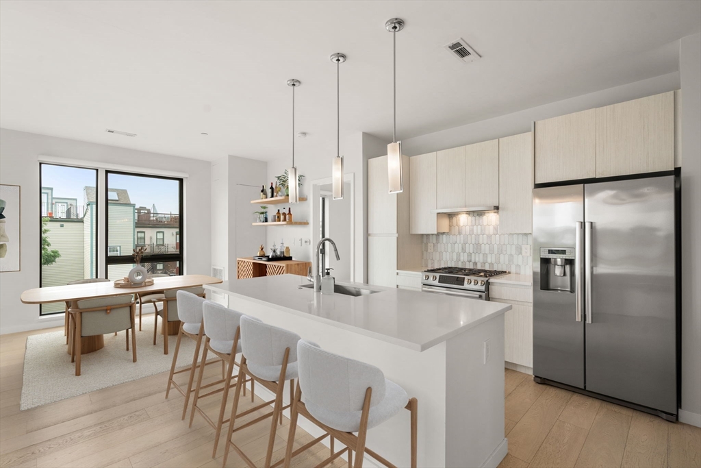 45 W 3rd St. 428