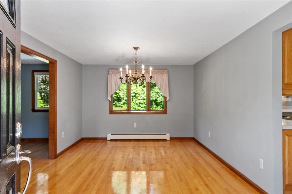 27 Cheryl Ann Dr