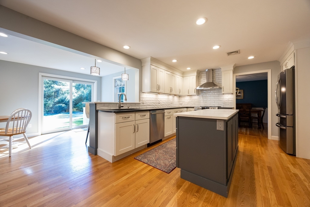 11 Quail Run Rd