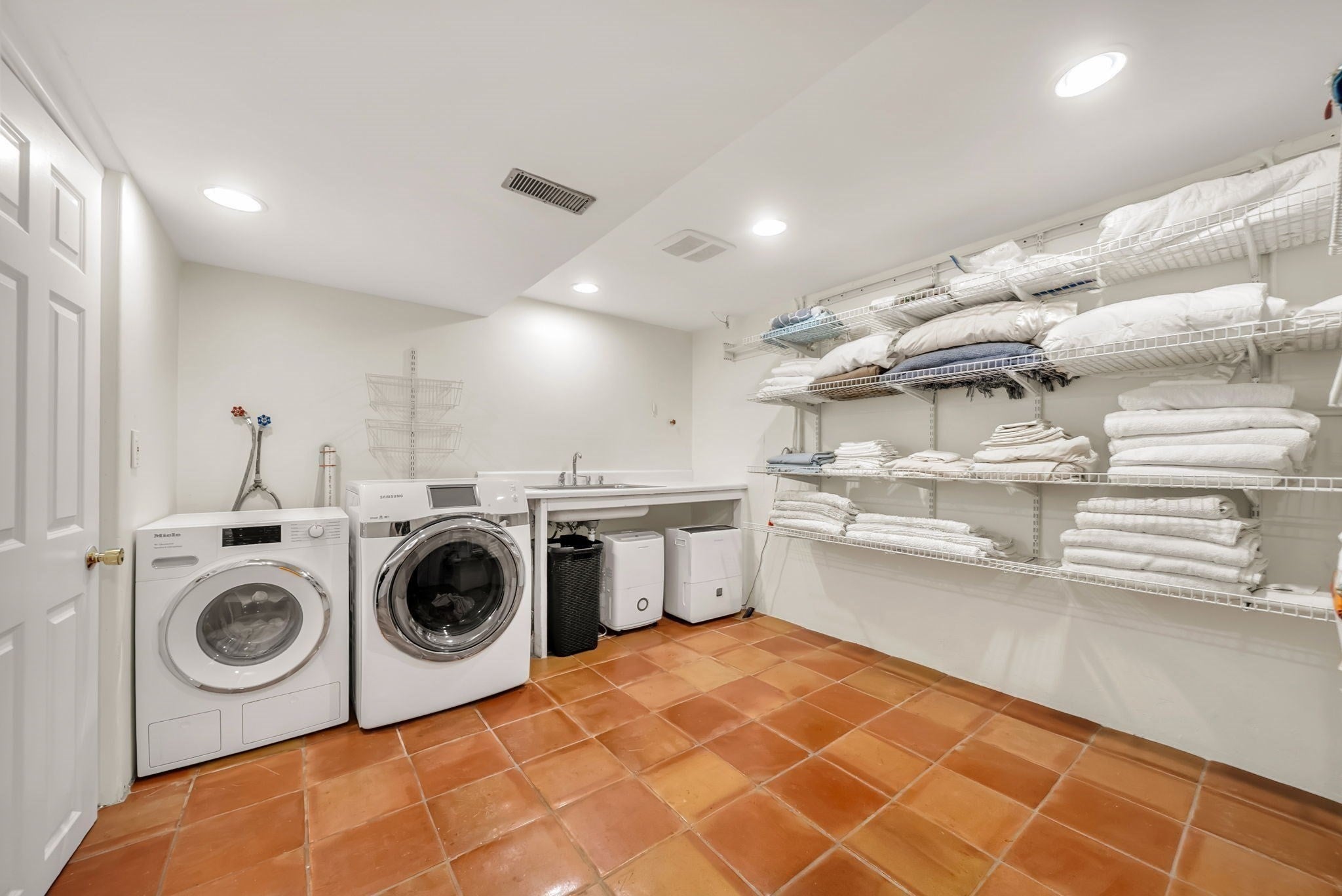 82 Old Garrison Rd, Sudbury, MA Photo #23