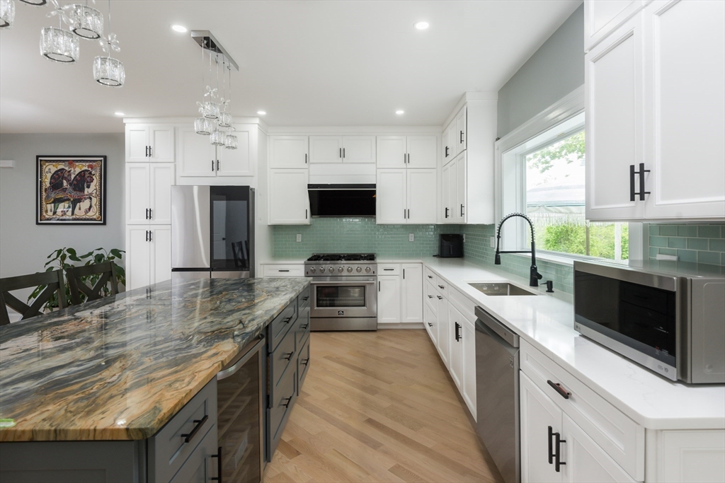 6 Fallon Cir