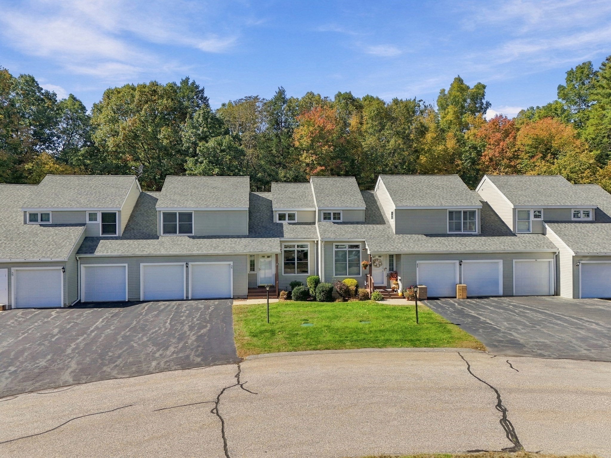 35 Coles Way 35