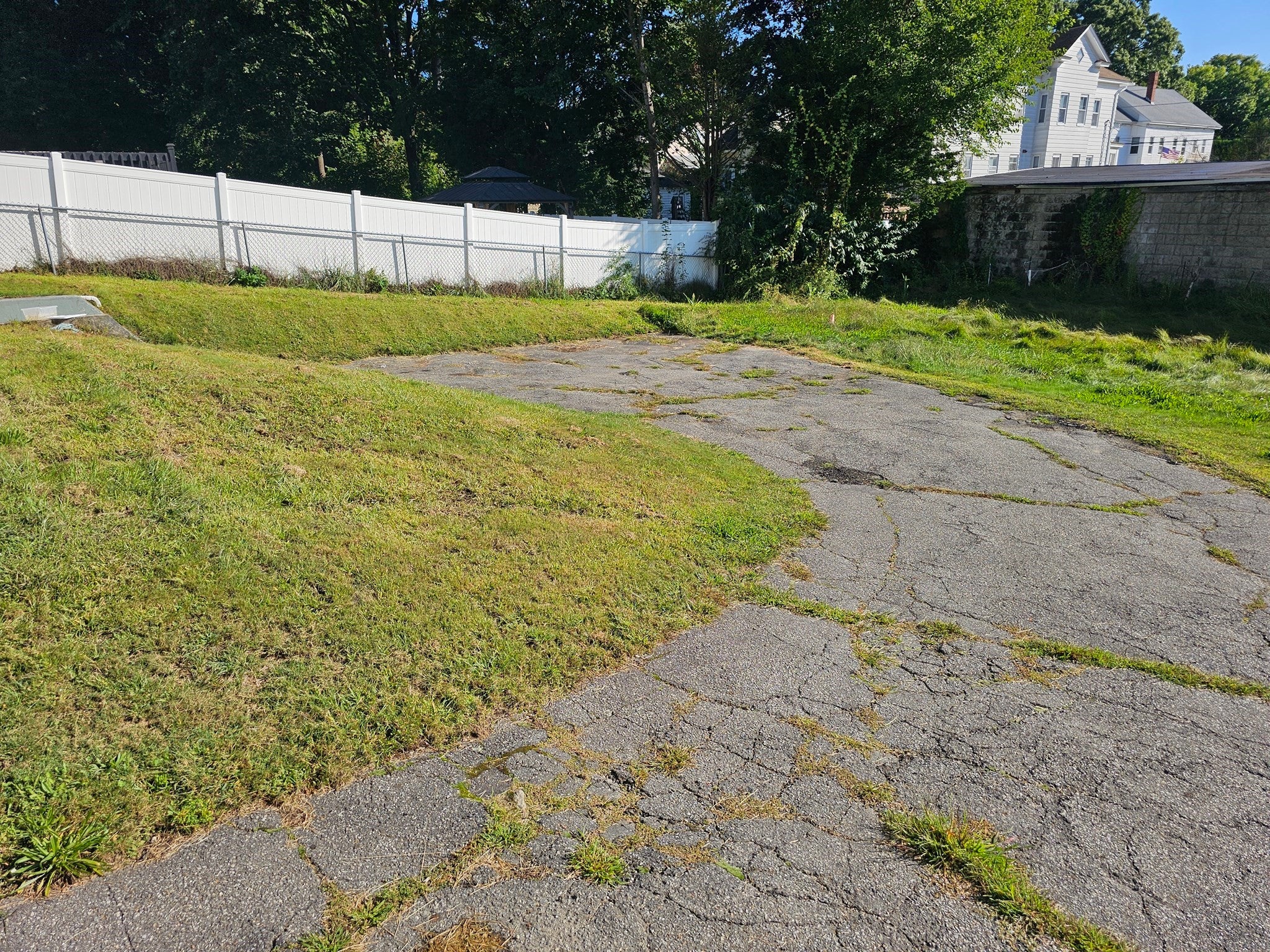 22 Winchester Ave, Worcester, MA, 22 Winchester Ave, Worcester, MA Photo #2