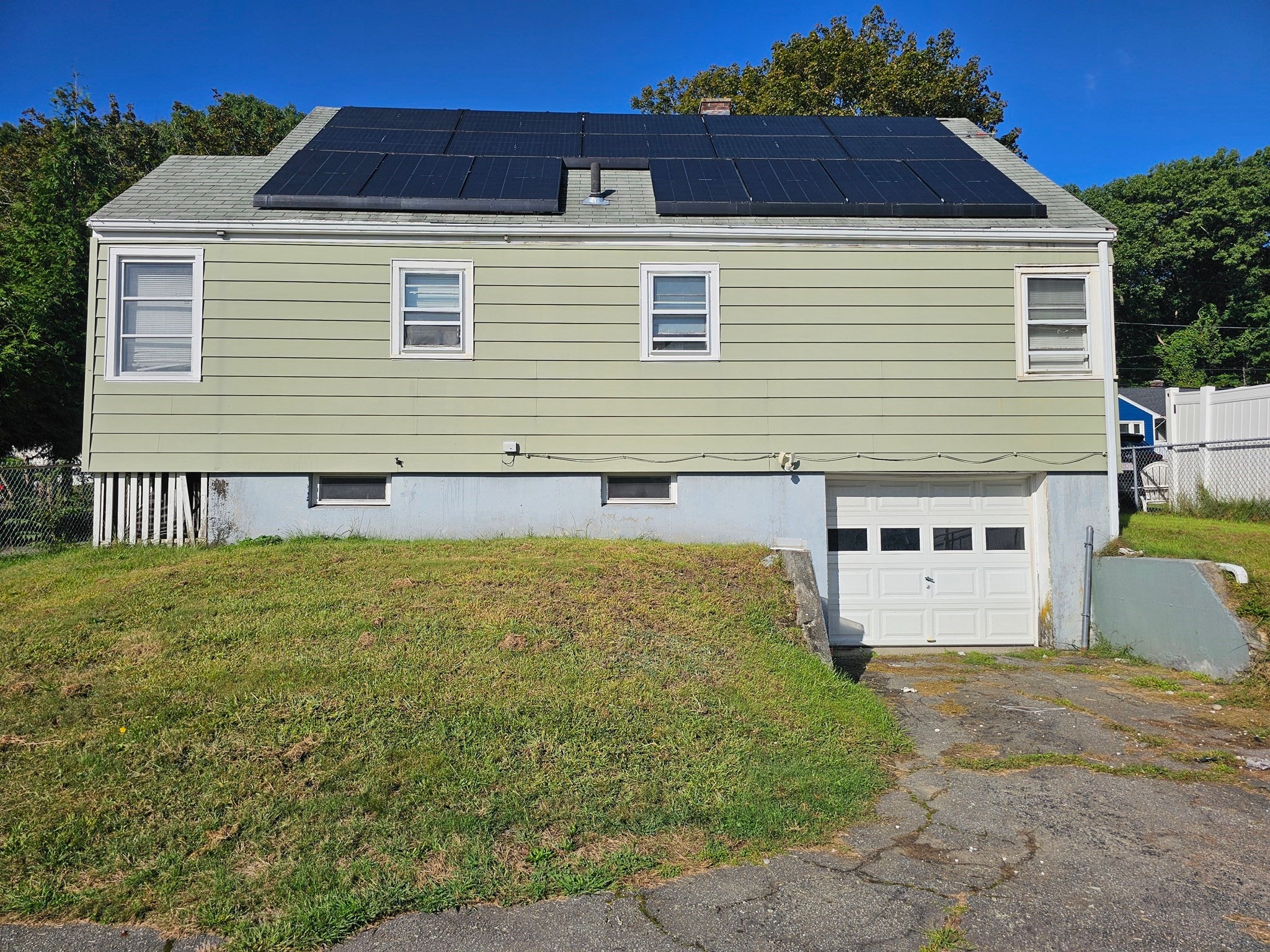22 Winchester Ave, Worcester, MA, 22 Winchester Ave, Worcester, MA Photo #5