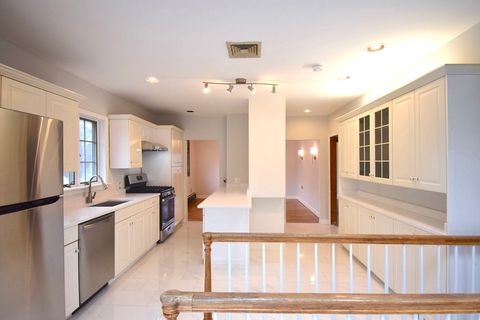 Photo of 144-146 Cleveland Ave #2, Braintree, MA 02184 (MLS # 73497601)