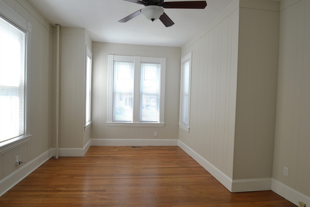 76 Brown St 1