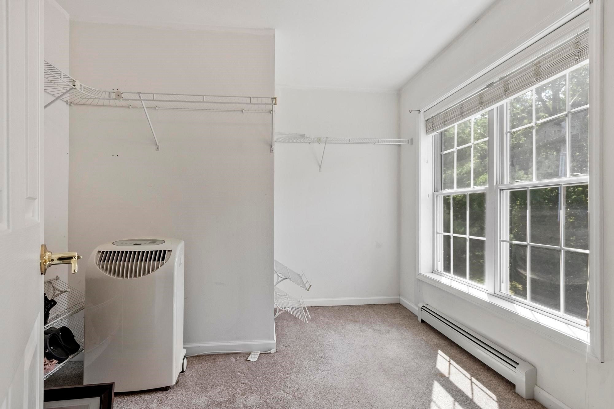 677 Franklin Rd, Fitchburg, MA Photo #34