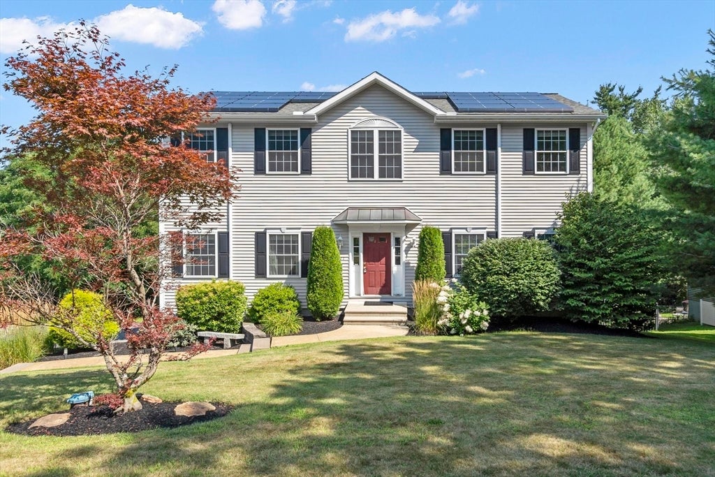 Photo of 677 Franklin Rd, Fitchburg, MA