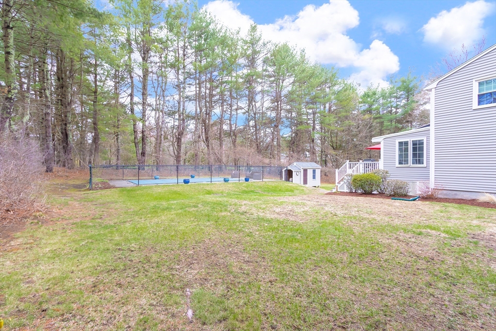 Sudbury, Massachusetts 01776, United States, 4 Bedrooms Bedrooms, ,3 BathroomsBathrooms,Residential,Active,109709