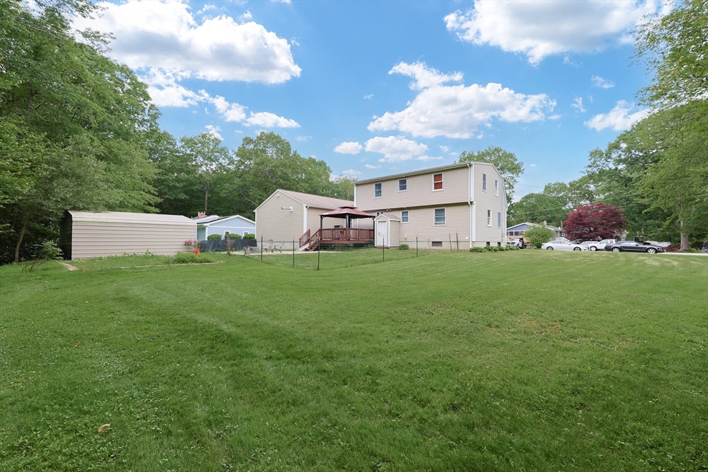 421 Gray Terrace