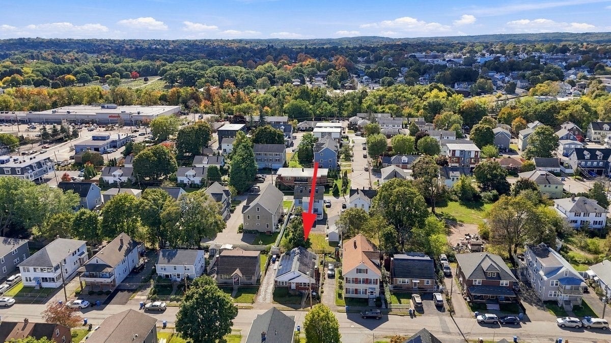40 Dix Street, Waltham, MA Photo #27