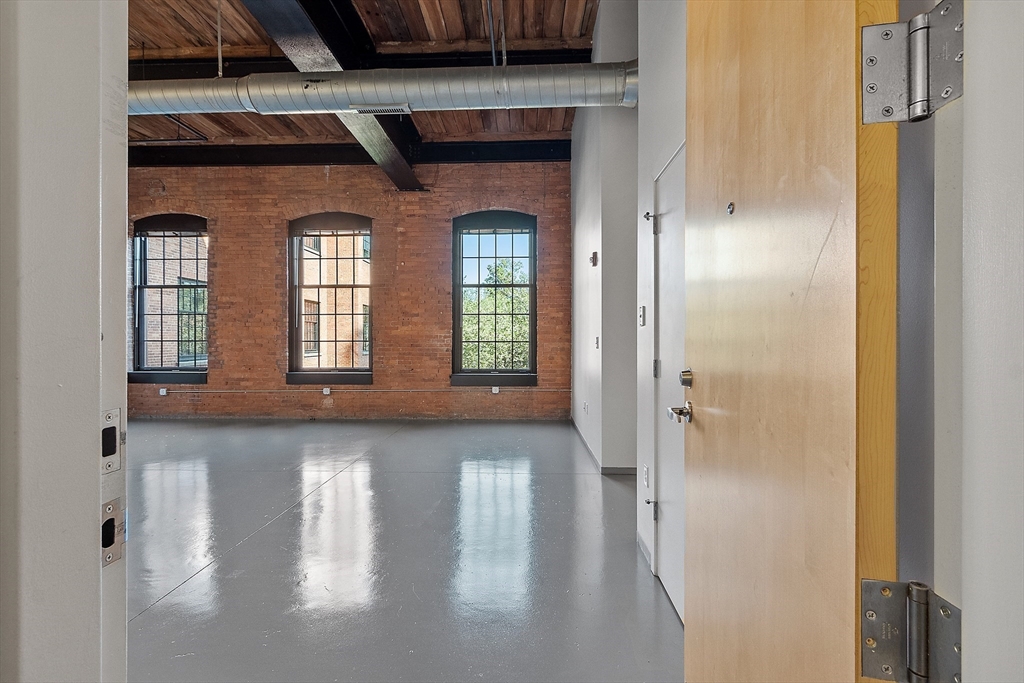 160 Water St 209