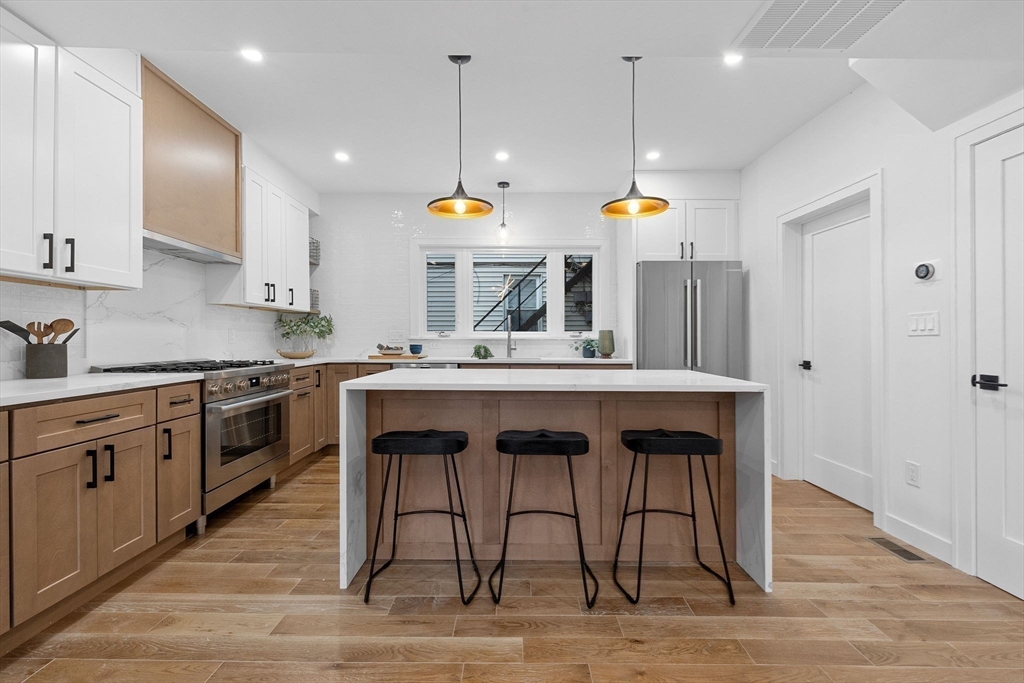16 Edgar Ave