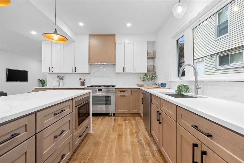 16 Edgar Ave