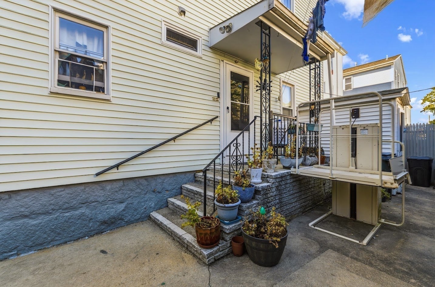 18 Mcgurk St, New Bedford, MA, 18 Mcgurk St, New Bedford, MA Photo #25
