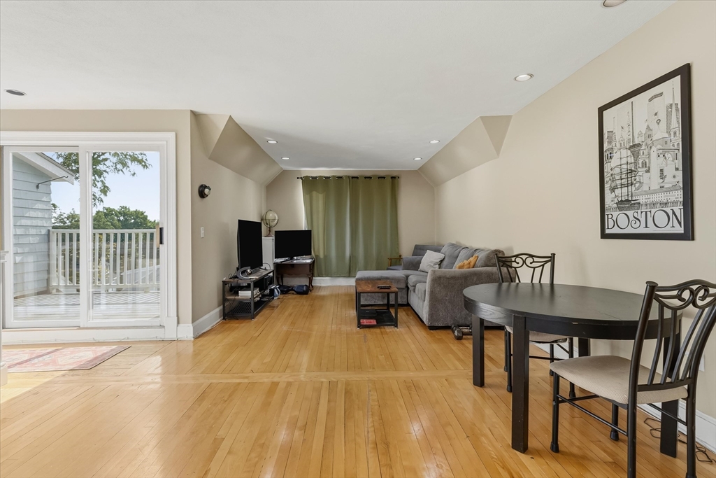 7 High Rock Way 3