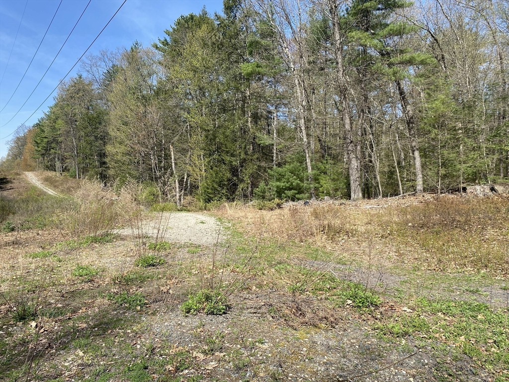 Lot 7,199 Pequot St
