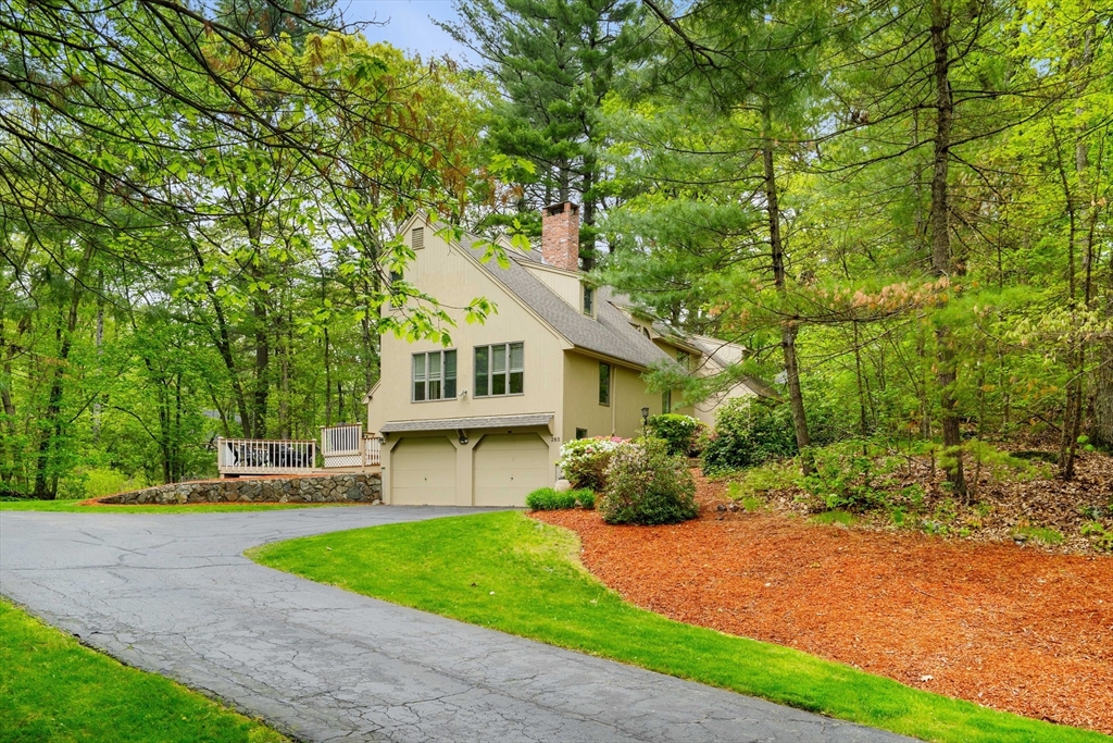 285 Raleigh Tavern Lane