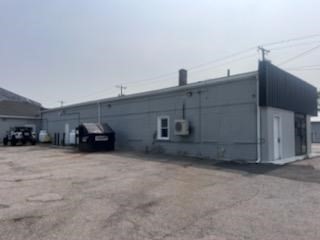 230 Pulaski Blvd