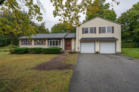 Photo of 5 Martin Dr, Billerica, MA 01821 (MLS # 73585676)