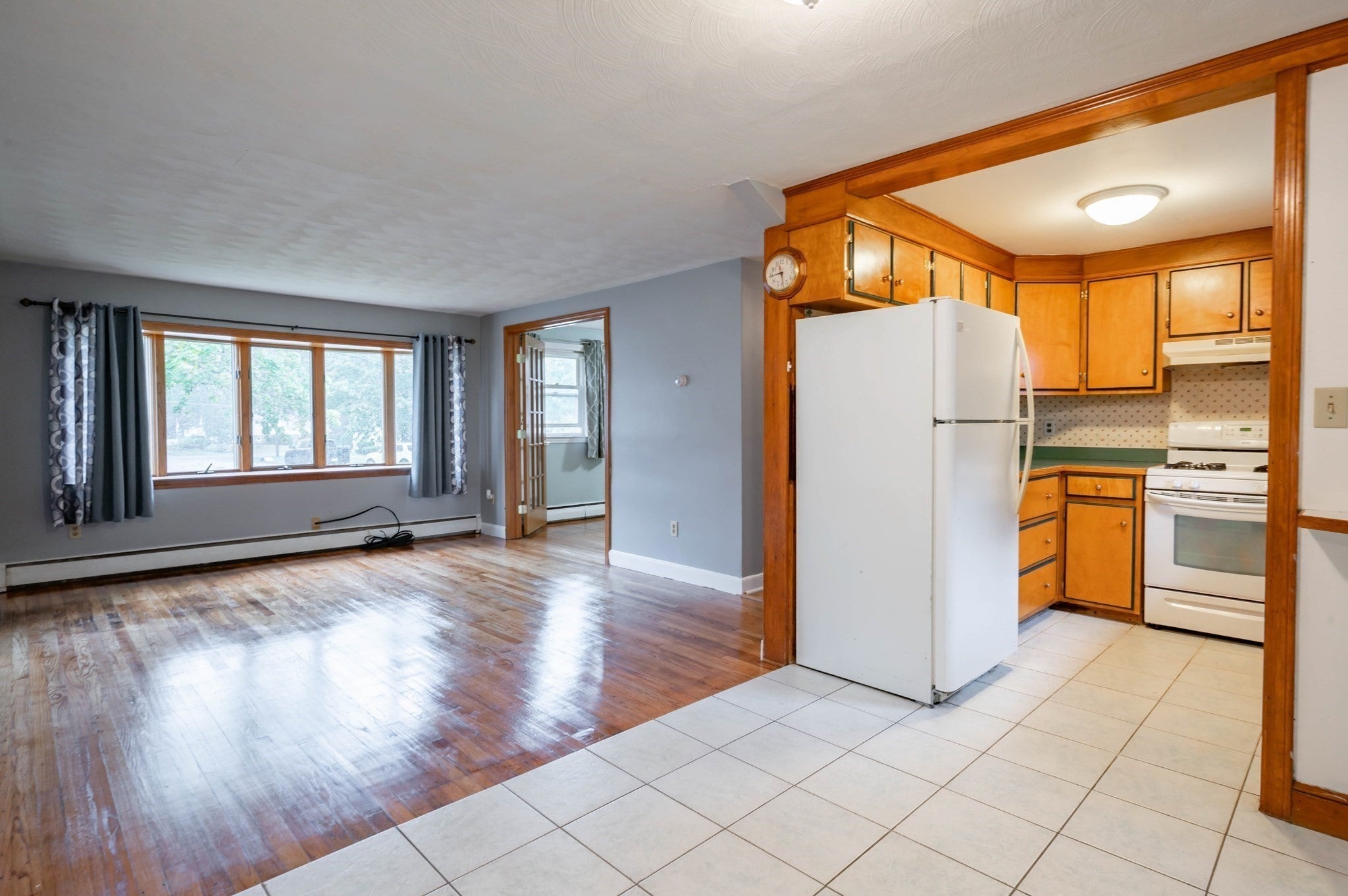 5 Martin Dr, Billerica, MA, 5 Martin Dr, Billerica, MA Photo #7
