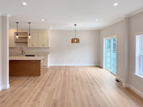 Photo of 9 Whitman Circle #9, Bellingham, MA 02019 (MLS # 73585899)