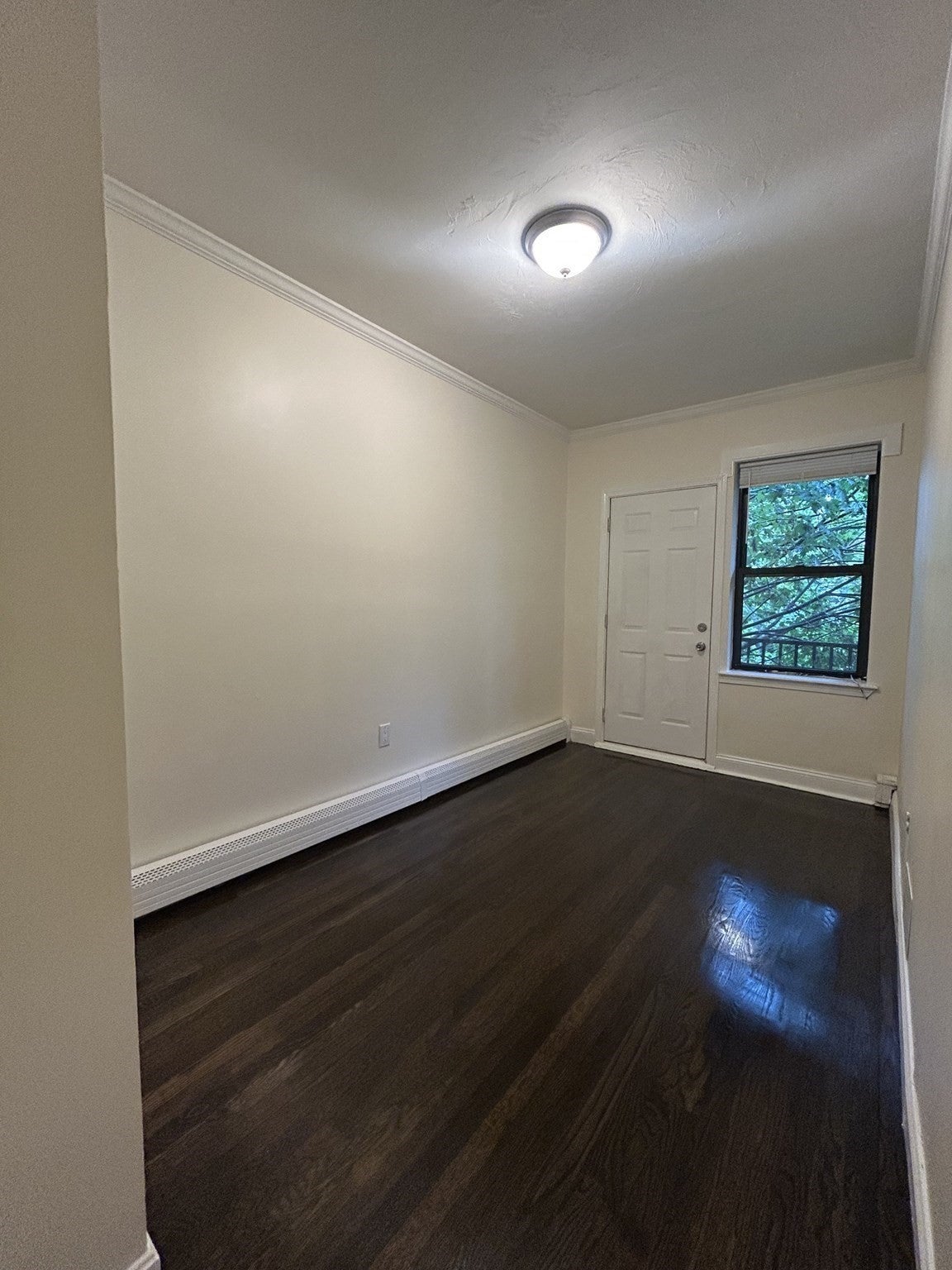 435 Walnut Ave 9