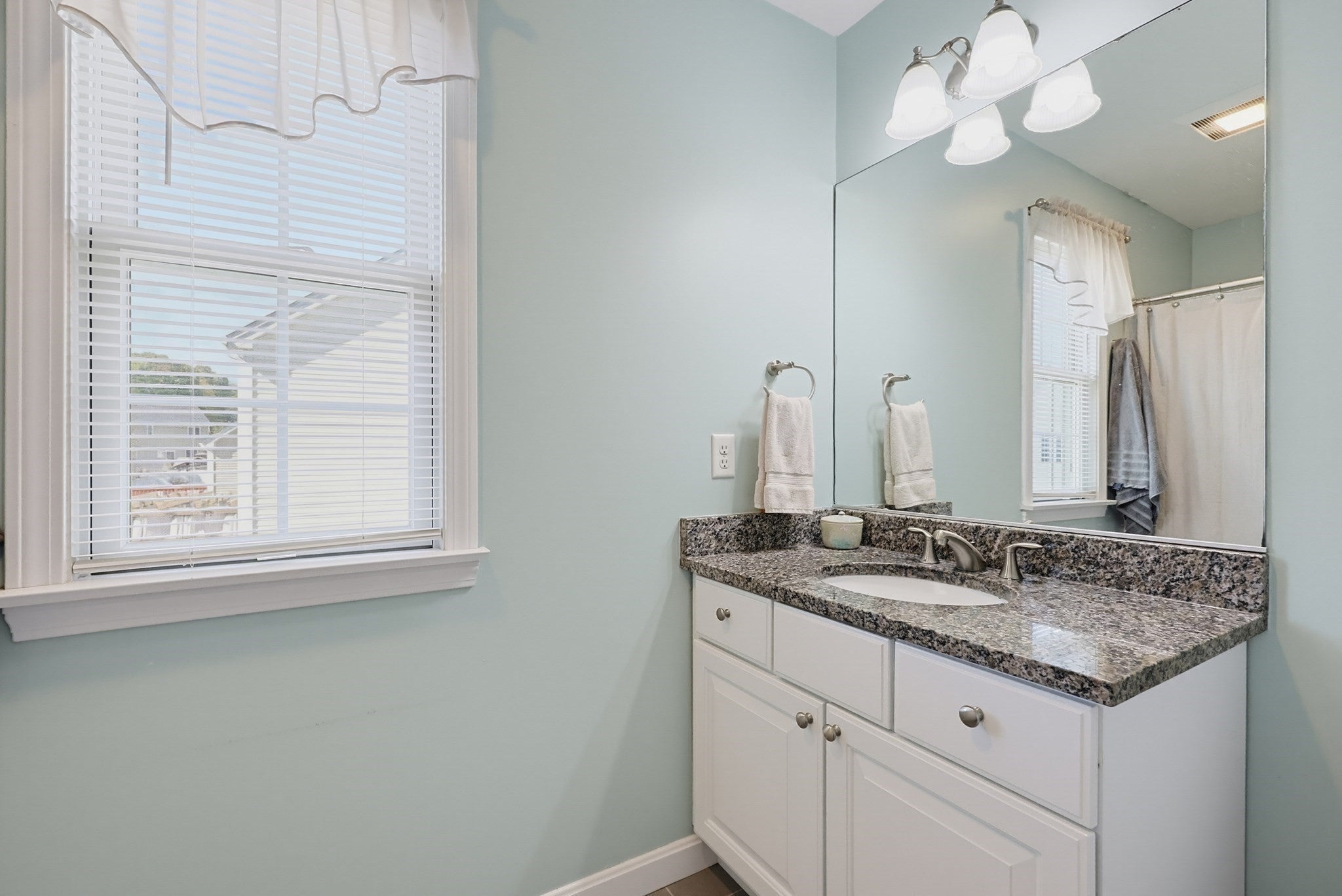 40 Zain Cir #40, Milford, MA, 40 Zain Cir #40, Milford, MA Photo #31