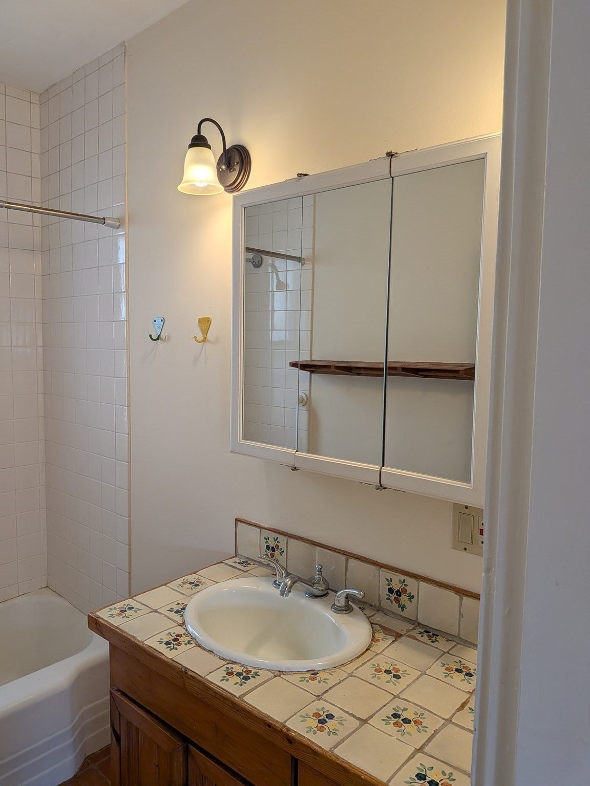 14 Glenwood Ave #2, Cambridge, MA Photo #15