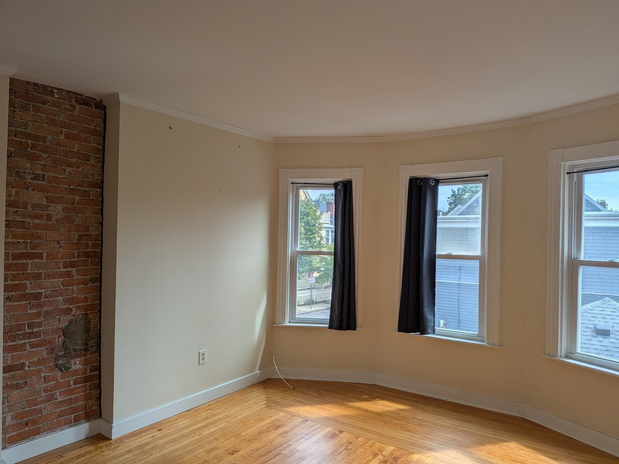 14 Glenwood Ave #2, Cambridge, MA Photo #6