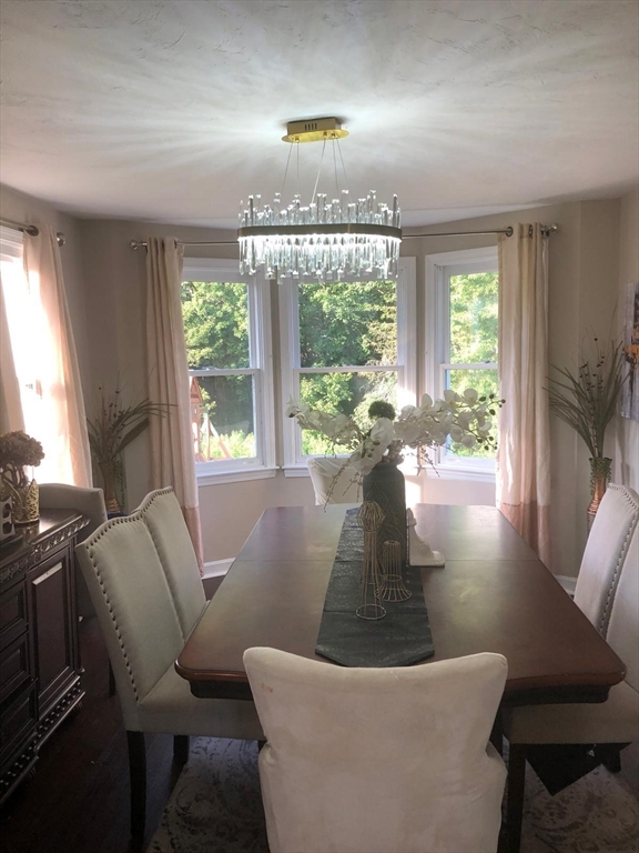 219 Fernwood Dr
