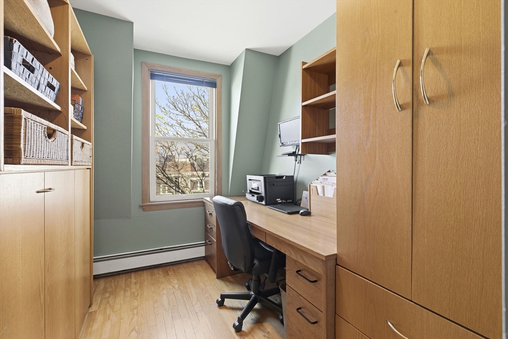 419 E 3rd St, Boston, MA Photo #15